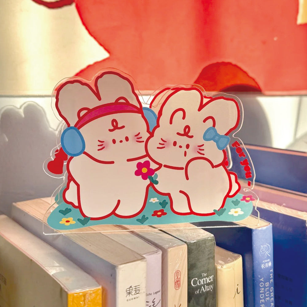 Custom Acrylic Pen Holder — detail reference example